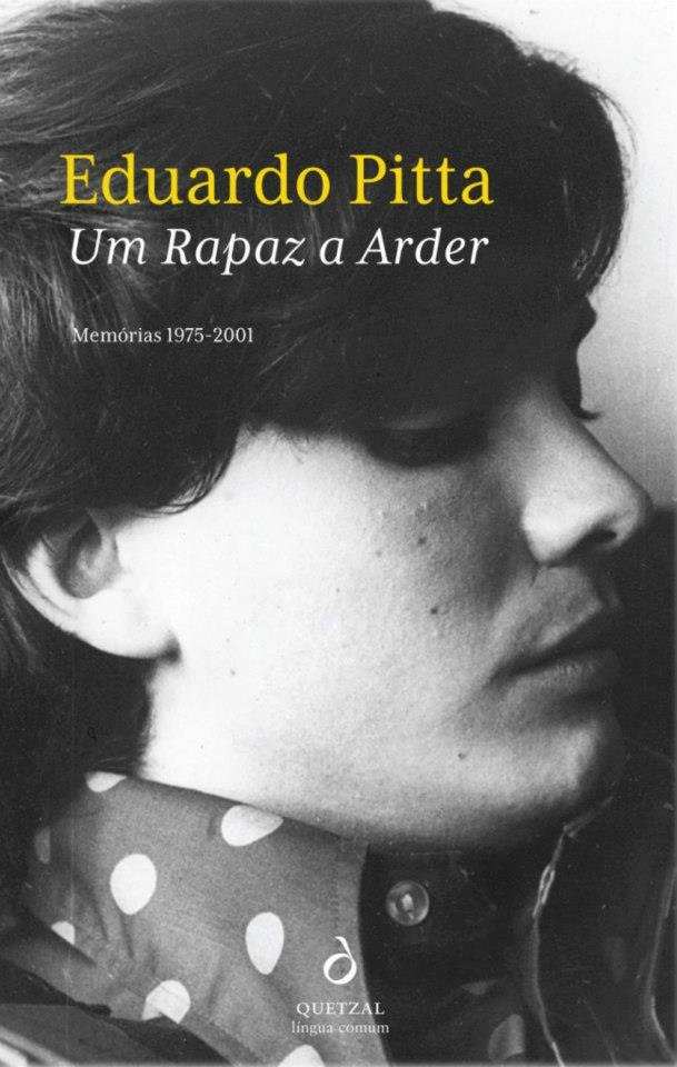 Capa de Um Rapaz a Arder